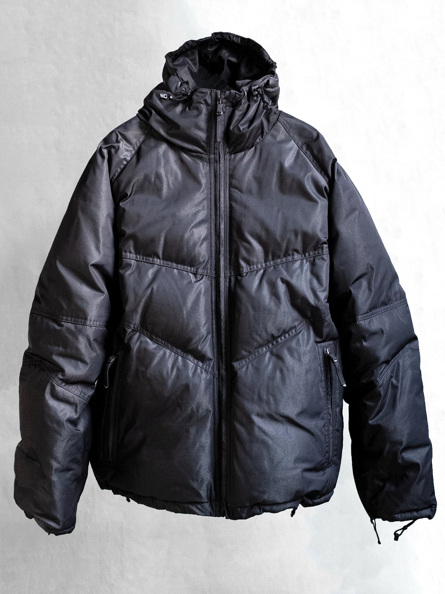 blackmerle_fw24_goosedownjacket_metalgrey