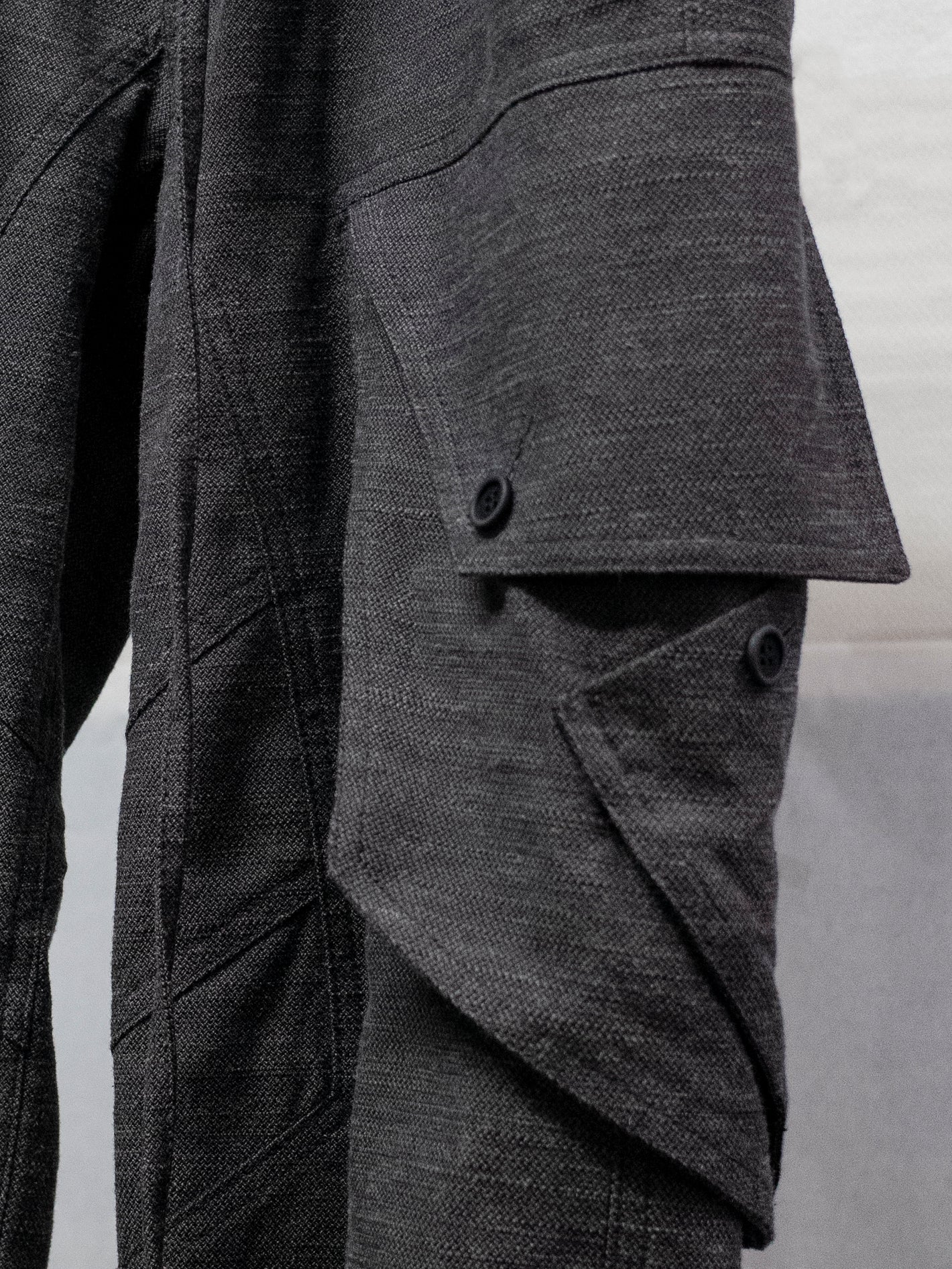 blackmerle_fw24_cargopants_slubgrey