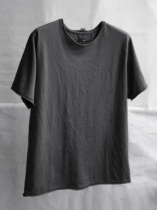 base tee / shadow (supima cotton)
